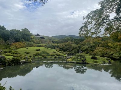 依水園